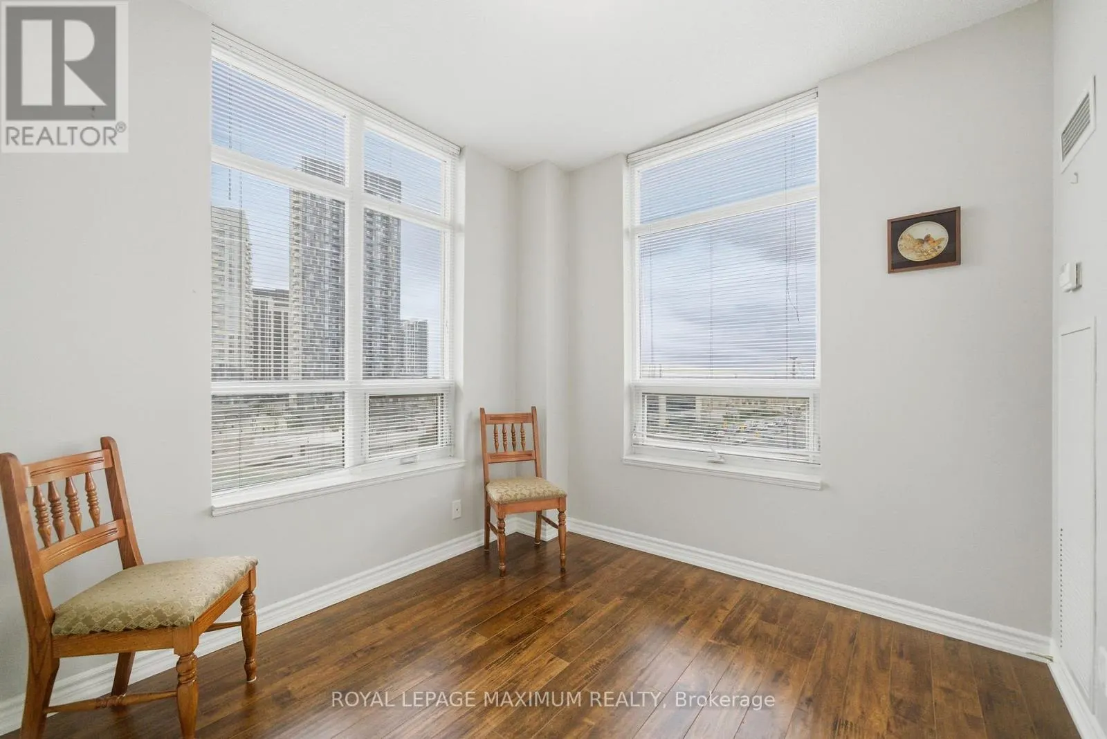 714 - 9225 JANE STREET