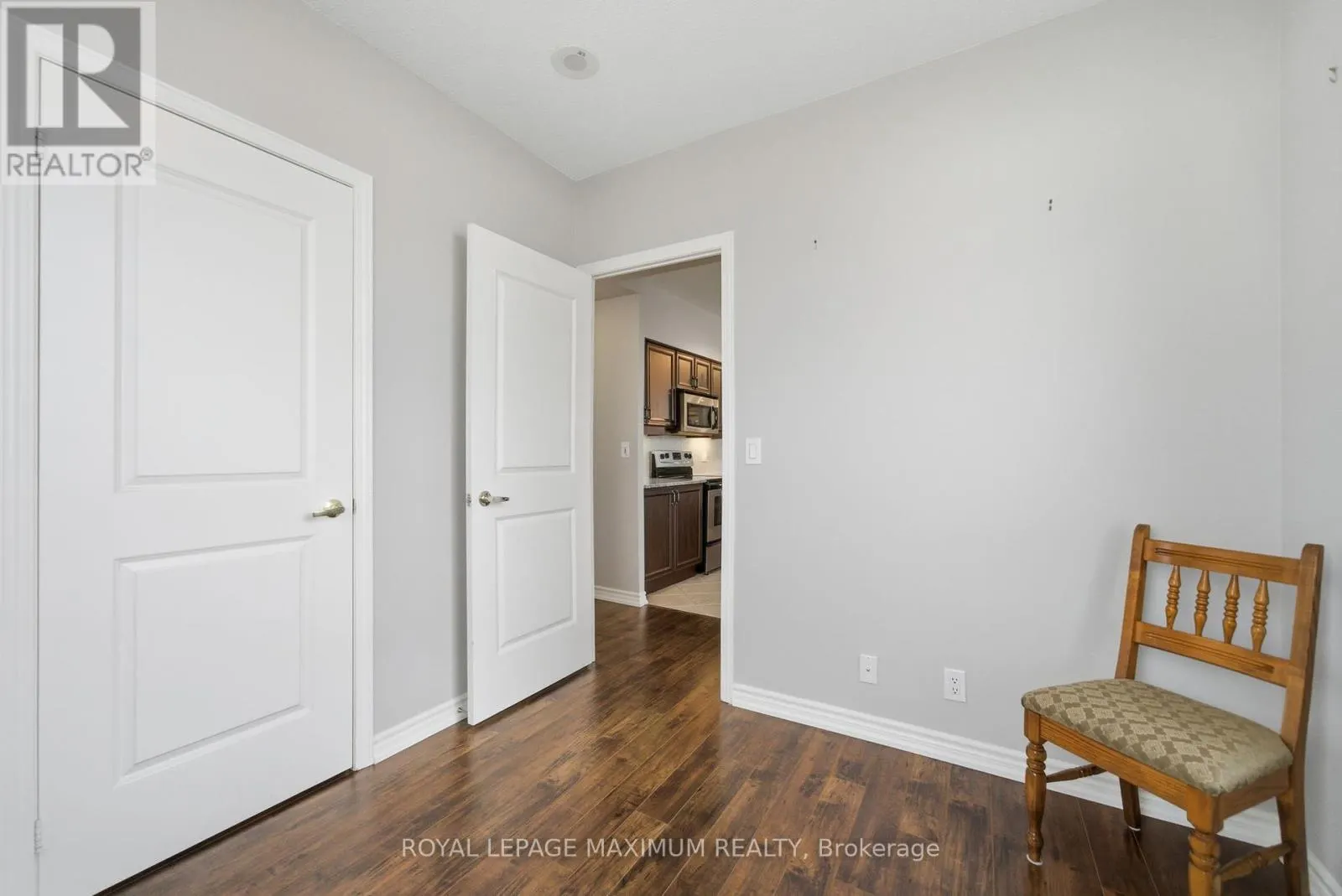 714 - 9225 JANE STREET