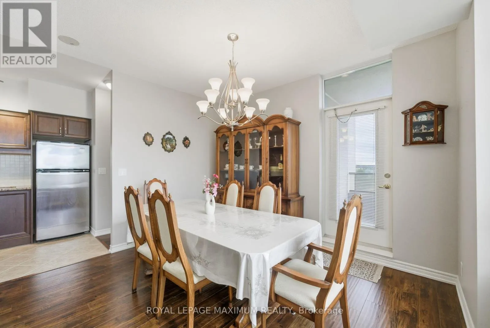 714 - 9225 JANE STREET