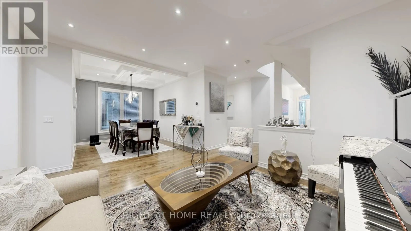 110 THATCHER CRESCENT