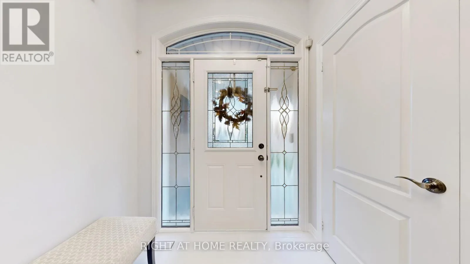 110 THATCHER CRESCENT