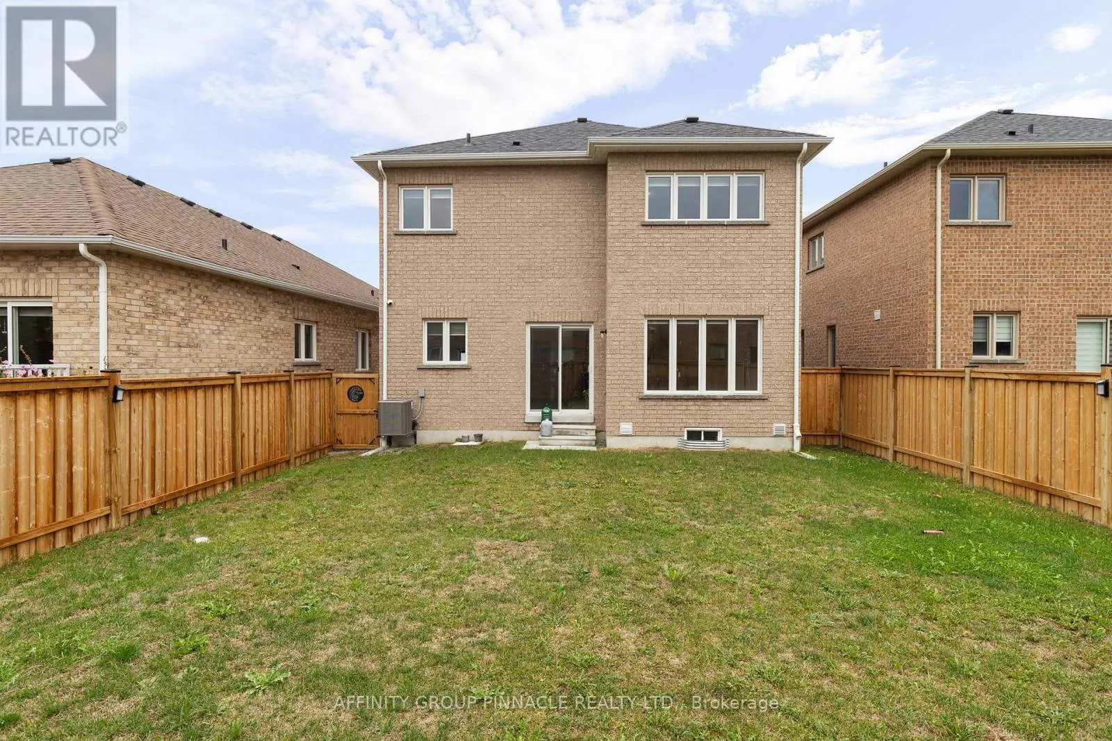 18 STODDART STREET
