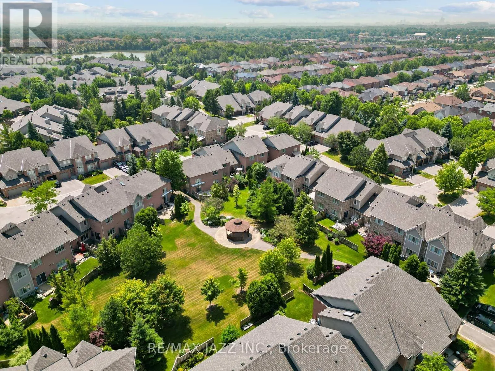 26 - 10 BELLE TERRE WAY, #26