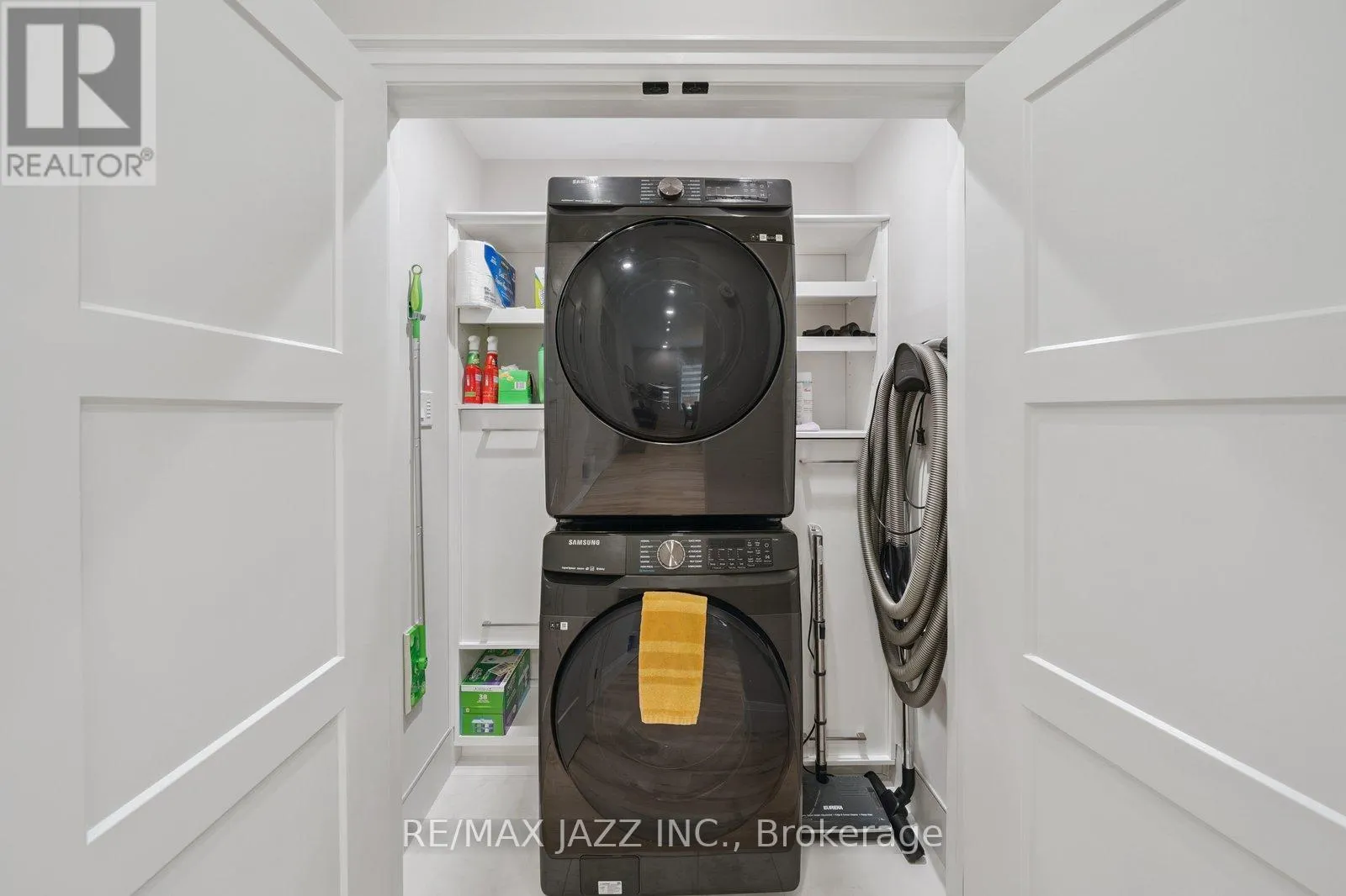 26 - 10 BELLE TERRE WAY, #26