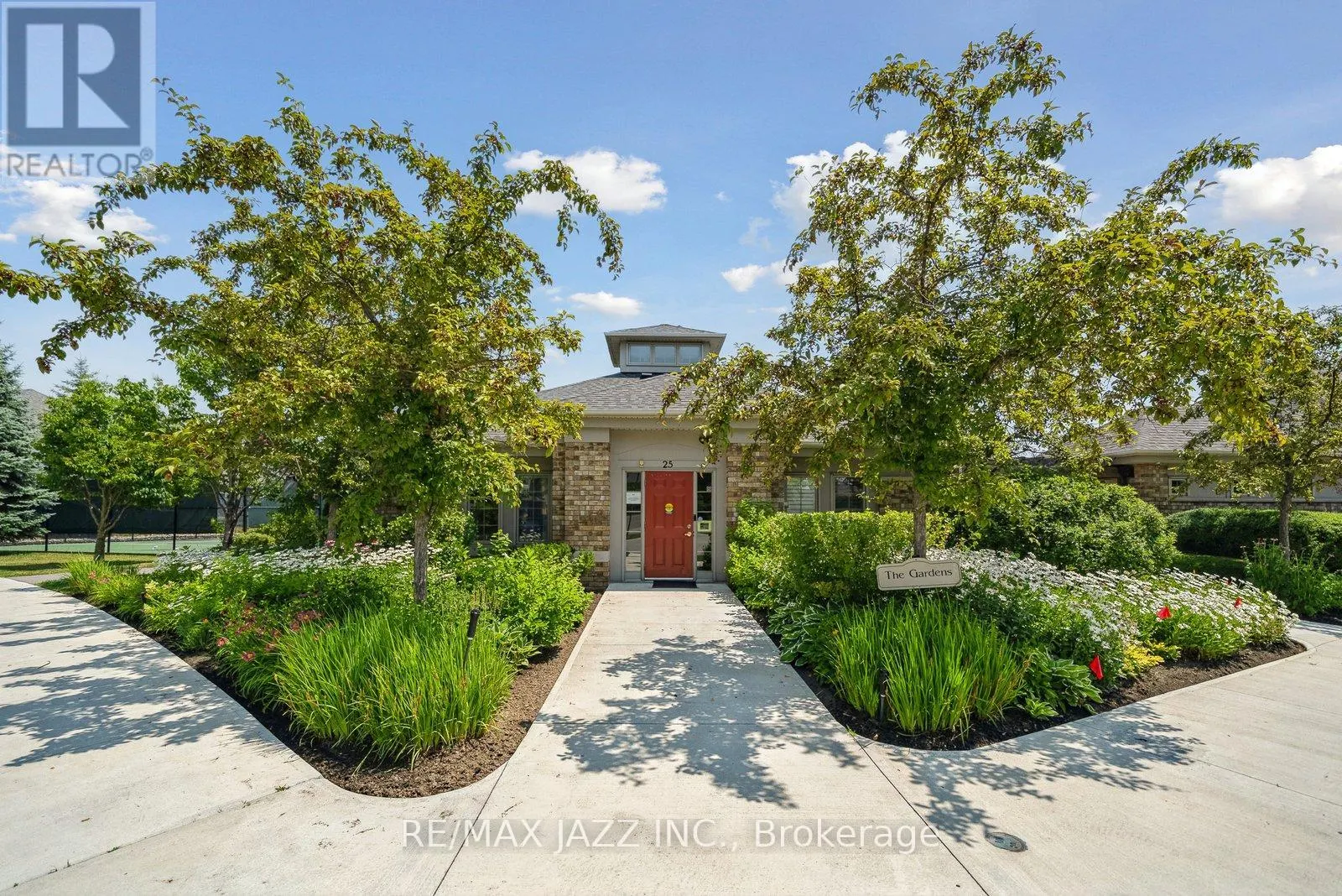 26 - 10 BELLE TERRE WAY, #26