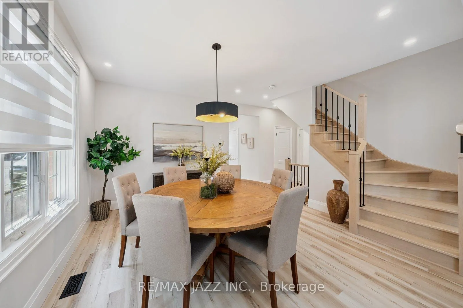 26 - 10 BELLE TERRE WAY, #26