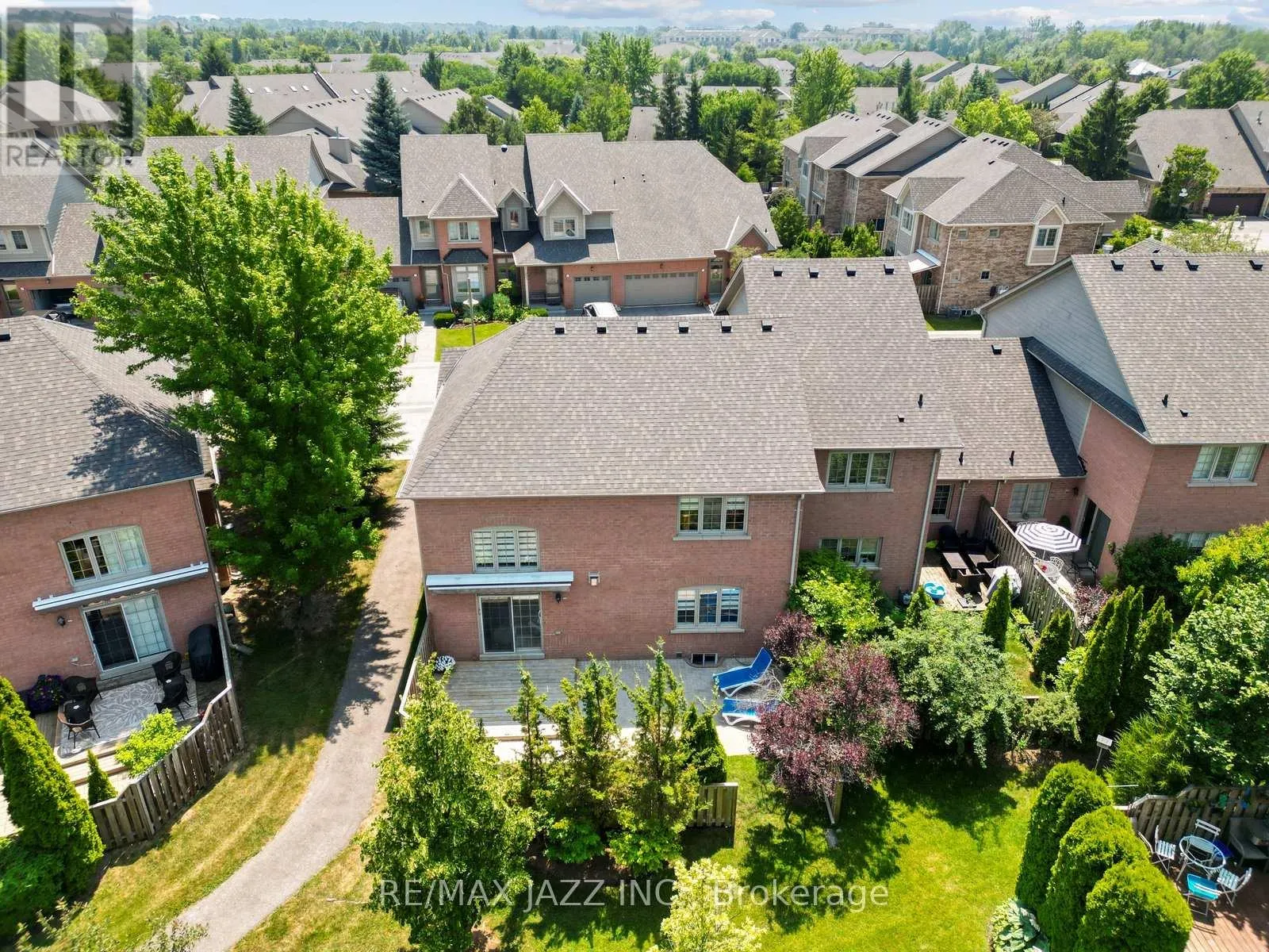 26 - 10 BELLE TERRE WAY, #26