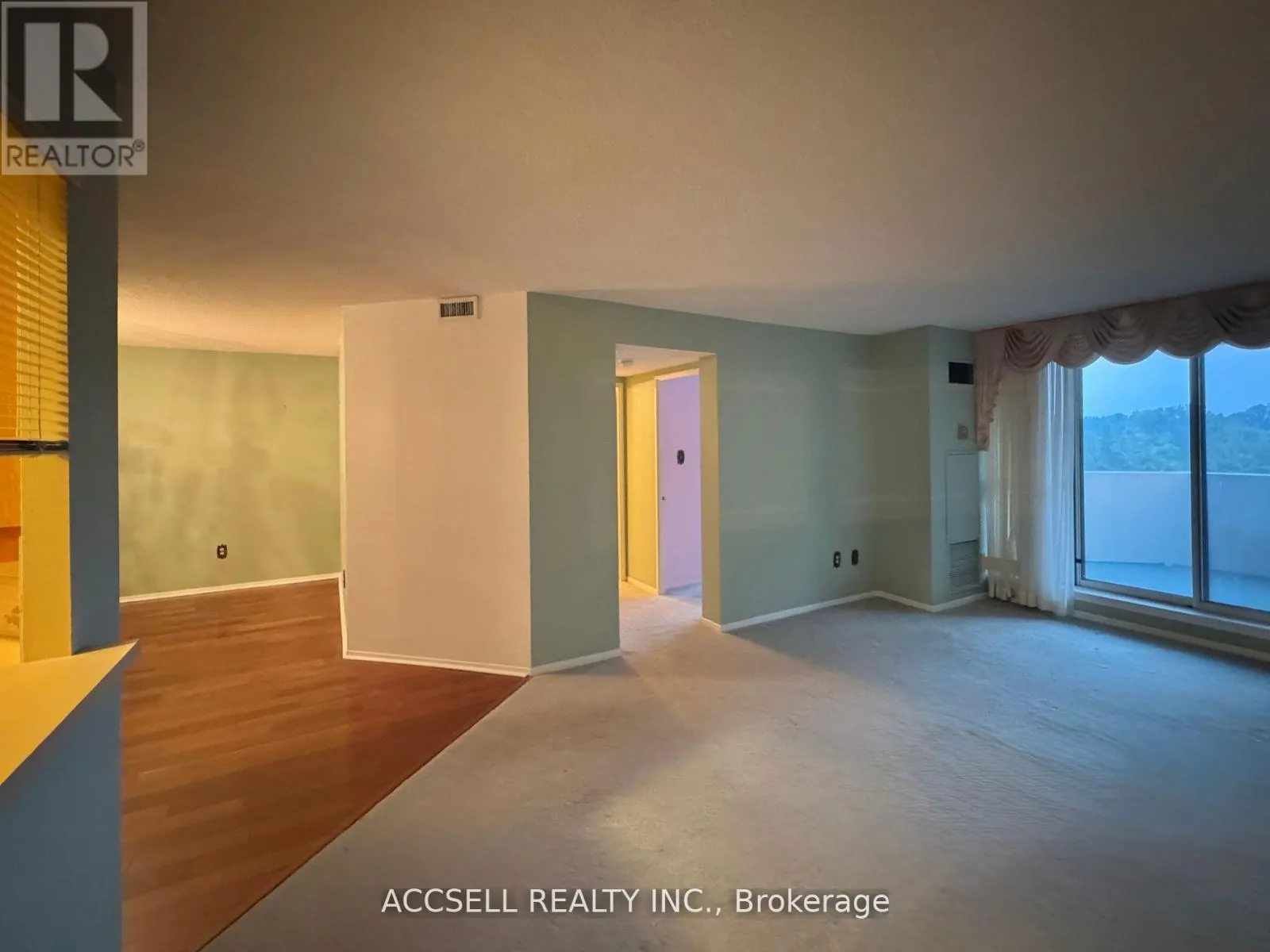 522 - 25 AUSTIN DRIVE