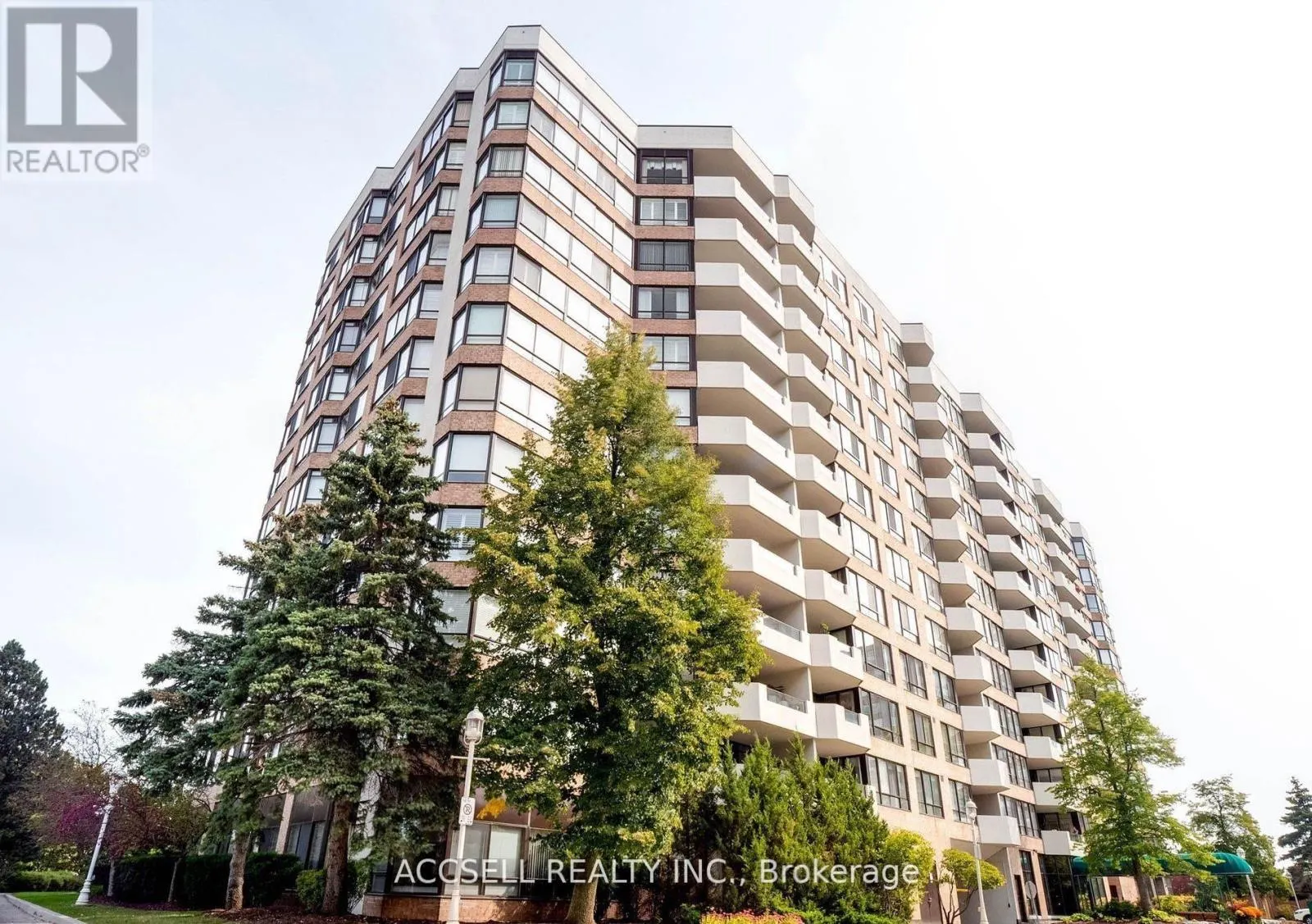522 - 25 AUSTIN DRIVE