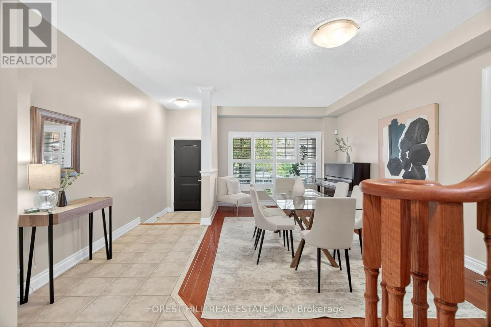 10 MENDEL CRESCENT