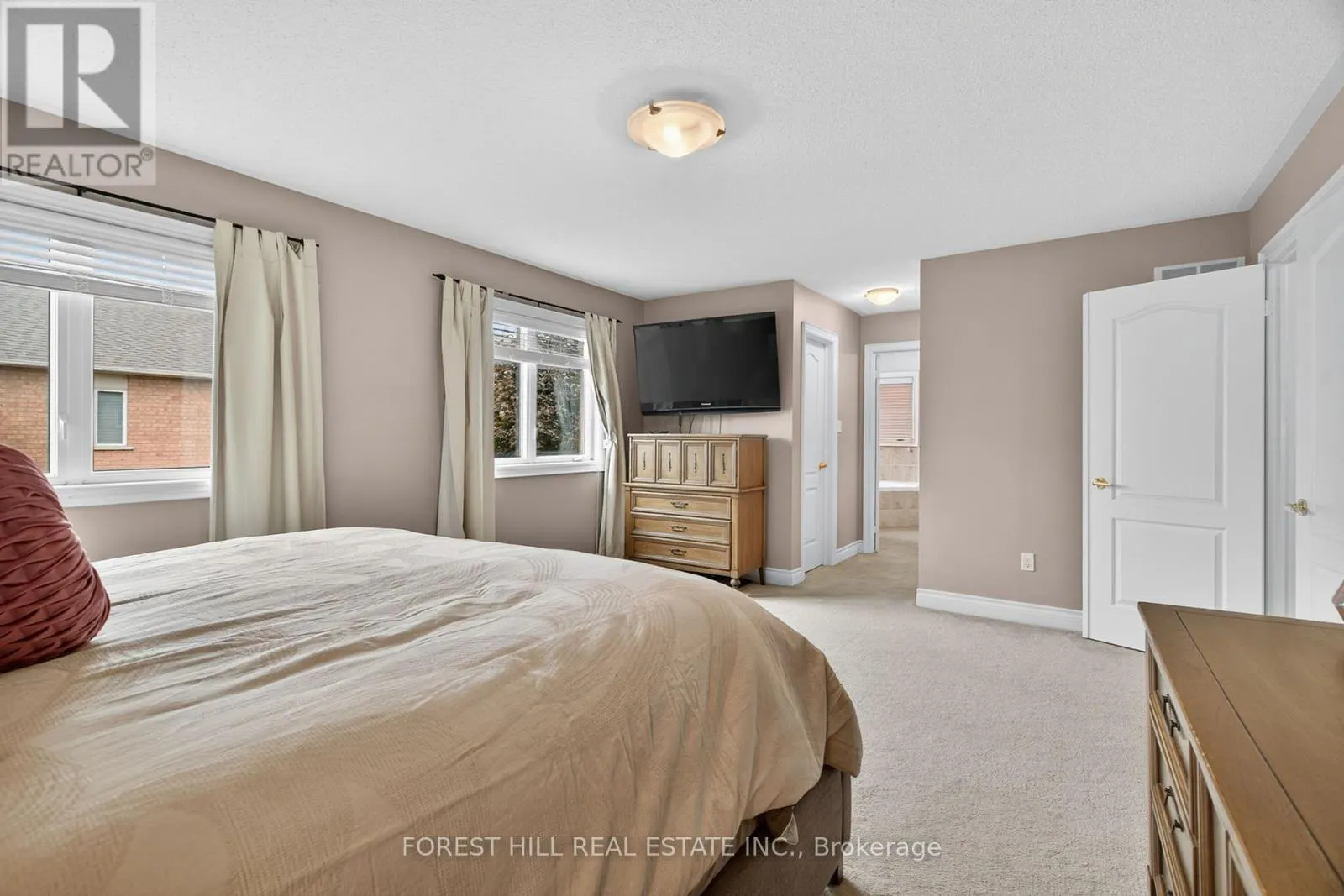 10 MENDEL CRESCENT