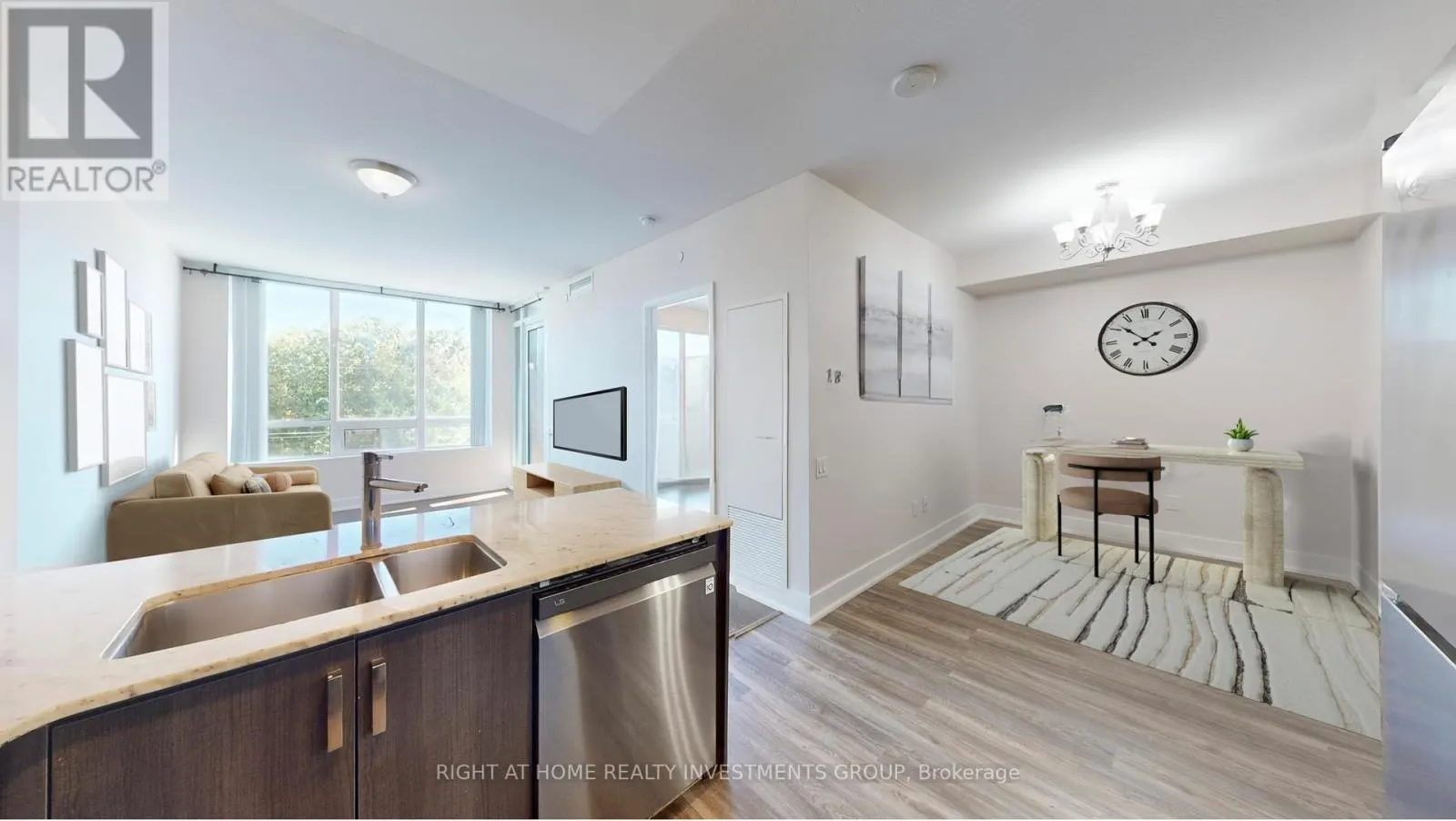 430 - 7608 YONGE STREET