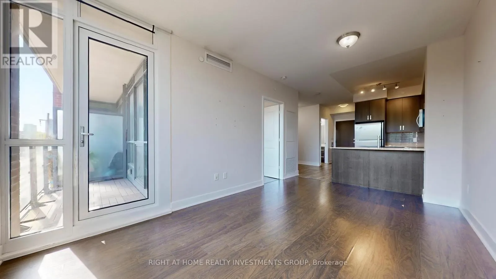 430 - 7608 YONGE STREET