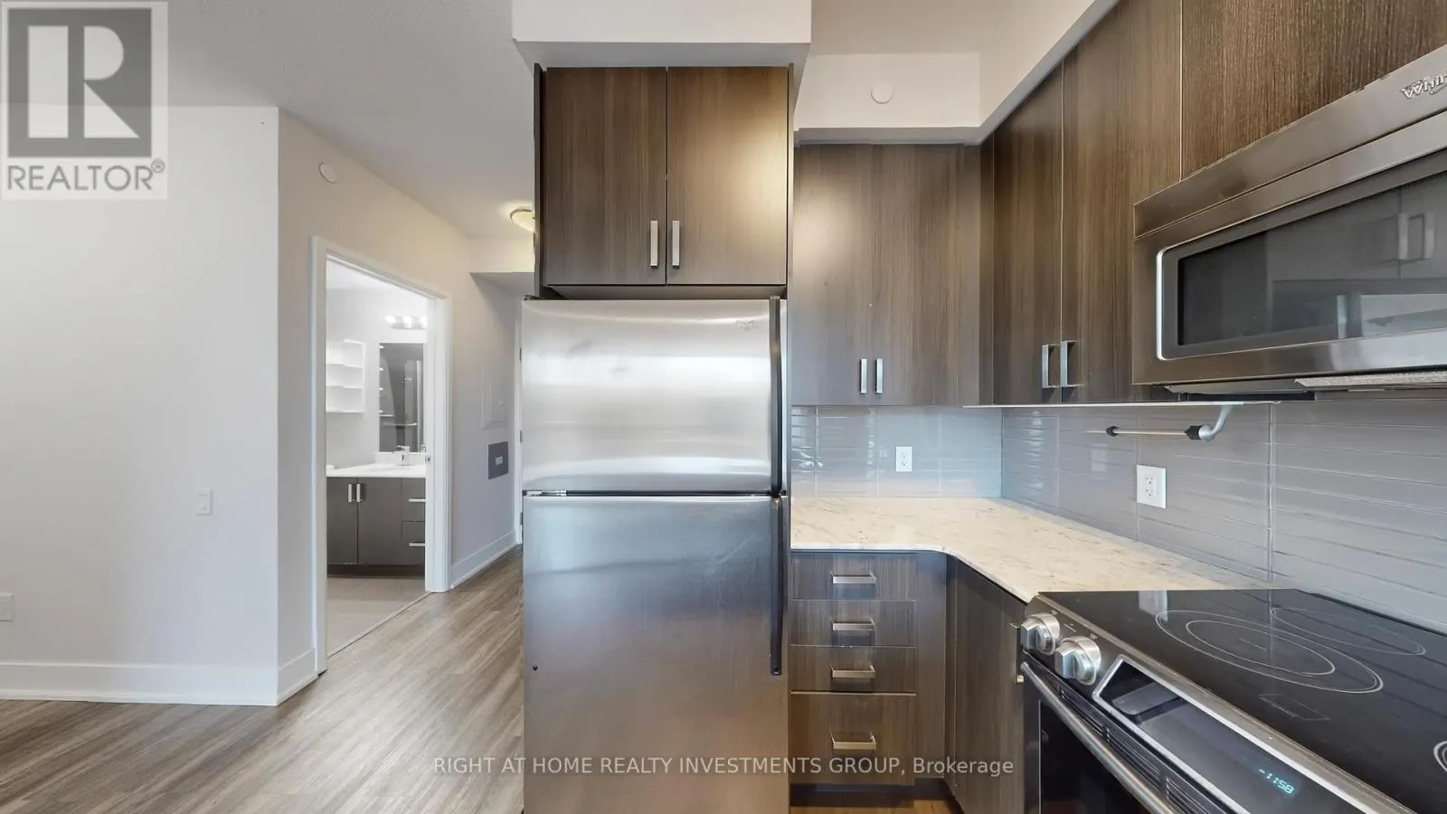 430 - 7608 YONGE STREET