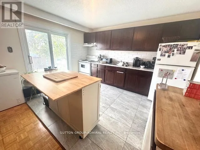 93 NORTH RIDGE ROAD