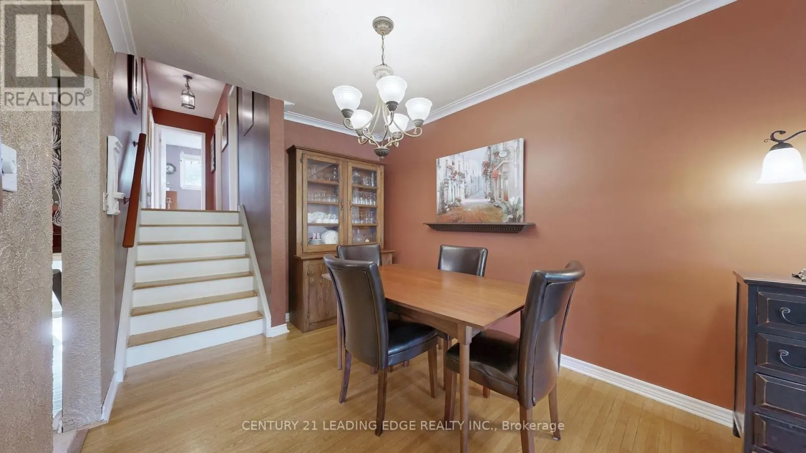 36 SHERWOOD FOREST DRIVE