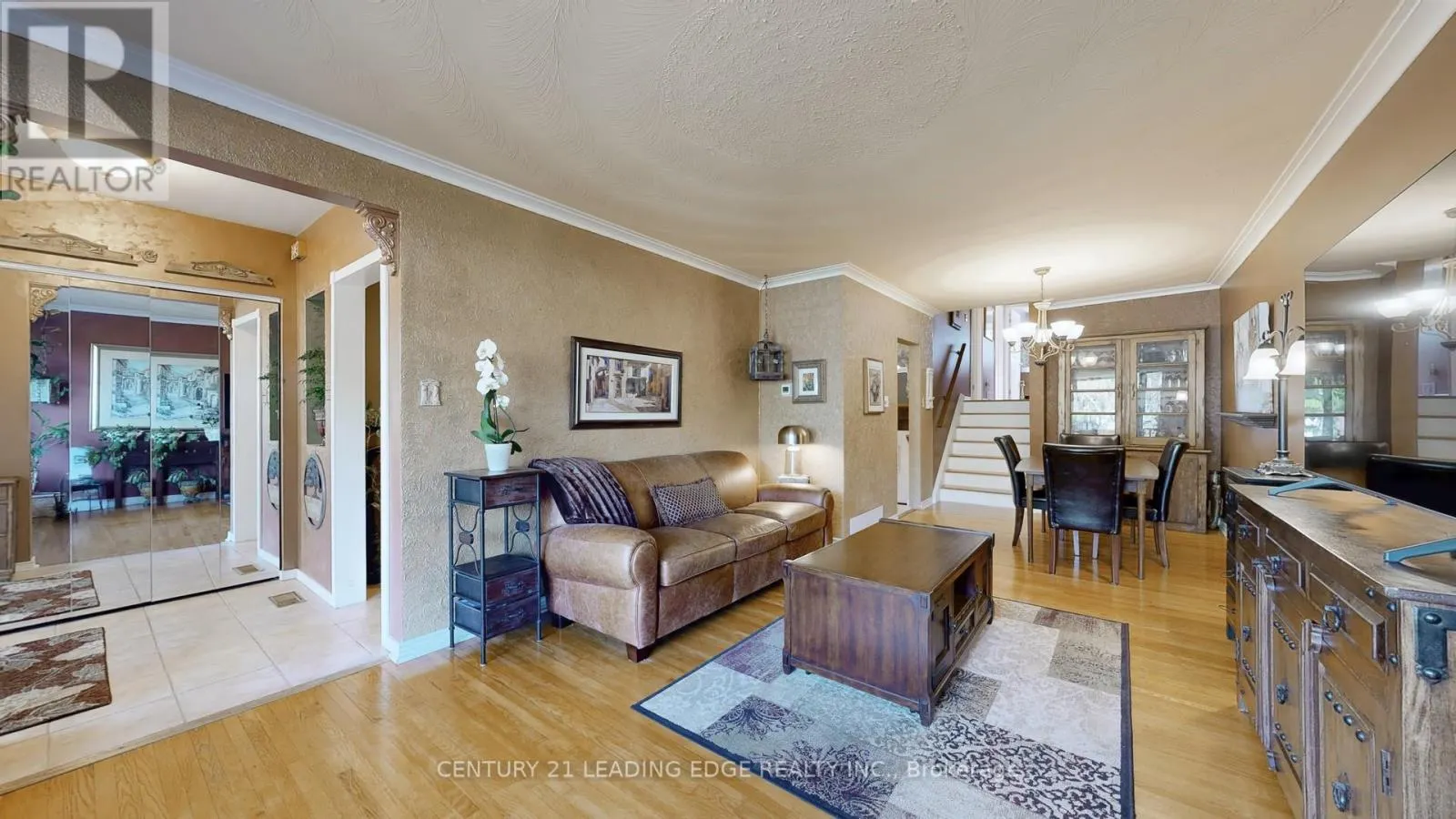 36 SHERWOOD FOREST DRIVE