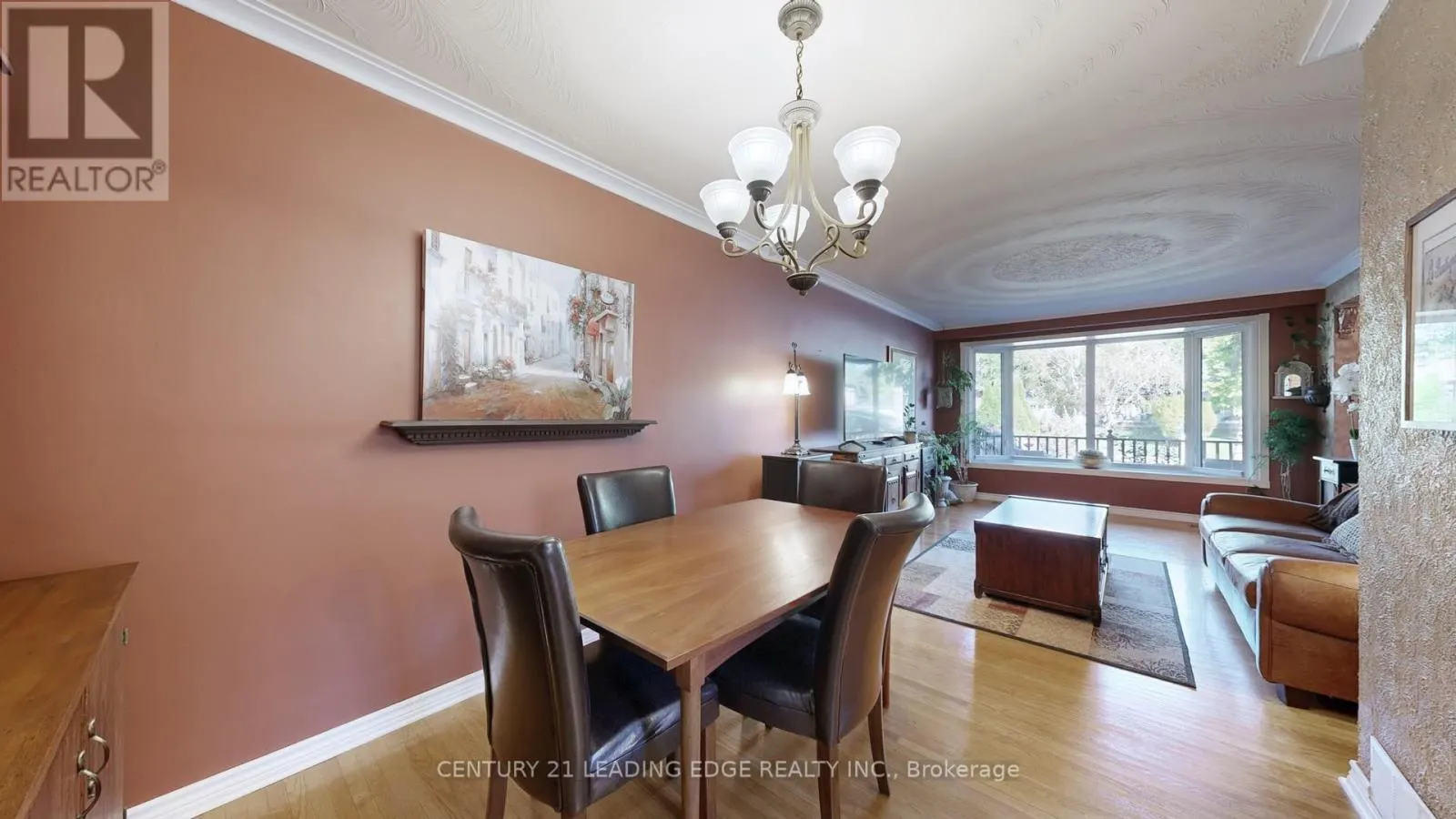 36 SHERWOOD FOREST DRIVE