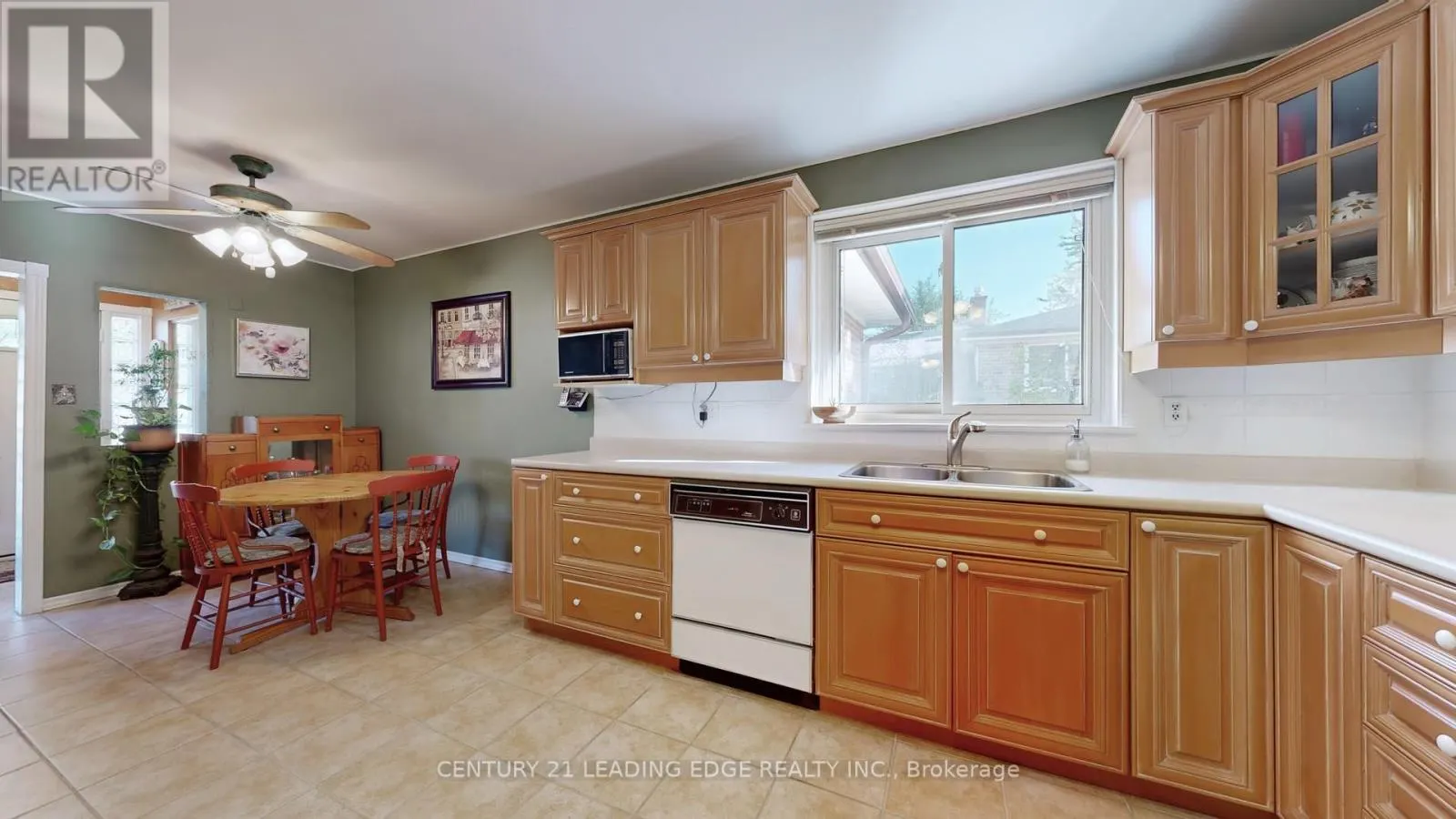 36 SHERWOOD FOREST DRIVE