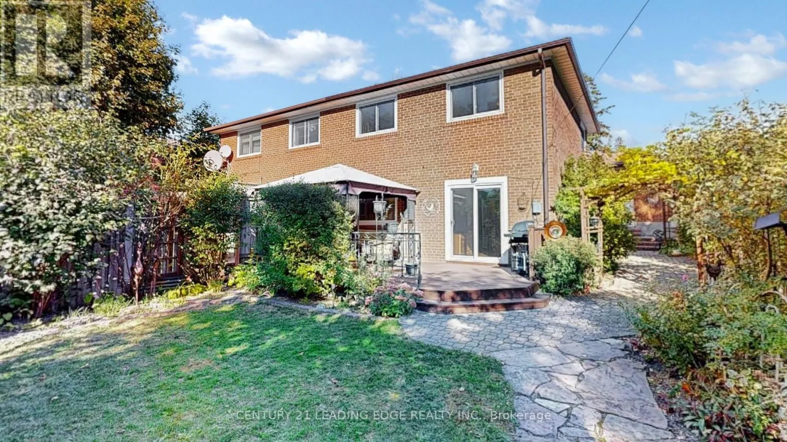 36 SHERWOOD FOREST DRIVE