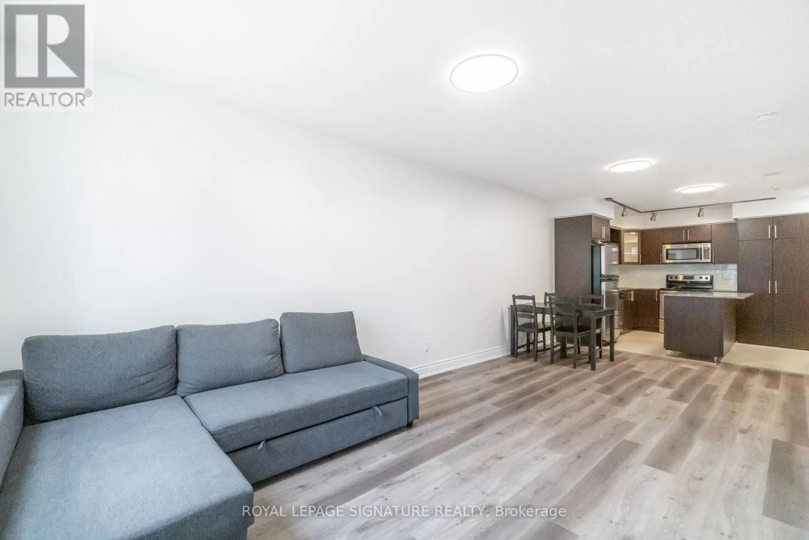 809 - 60 SOUTH TOWN CENTRE BOULEVARD