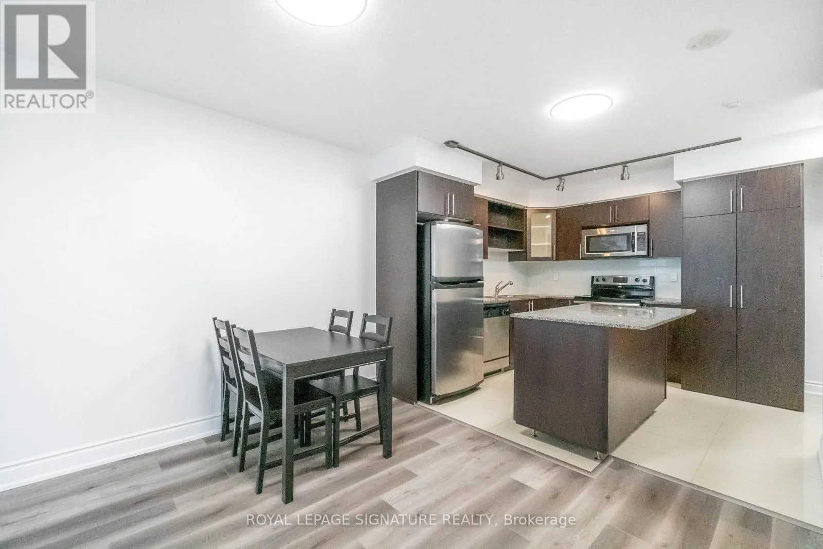809 - 60 SOUTH TOWN CENTRE BOULEVARD
