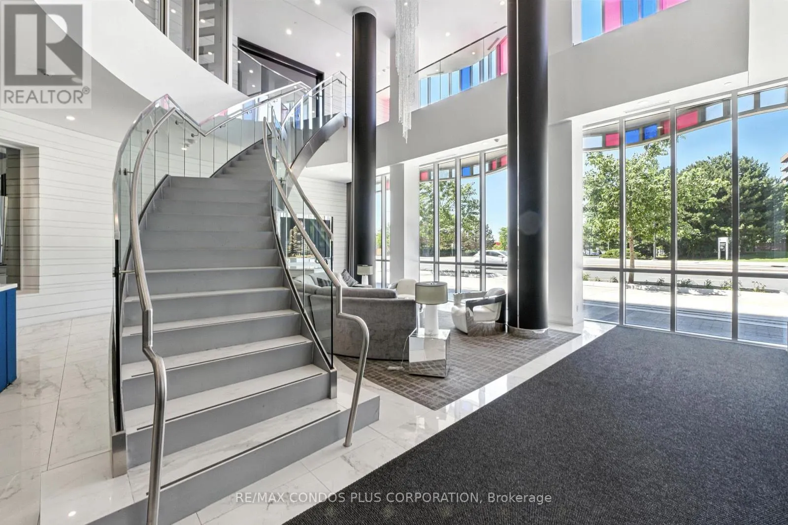 LPH15 - 9471 YONGE STREET
