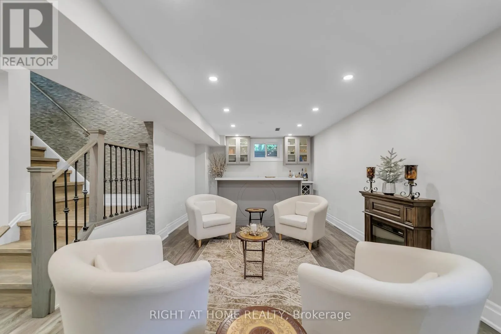 234 HEMLOCK DRIVE