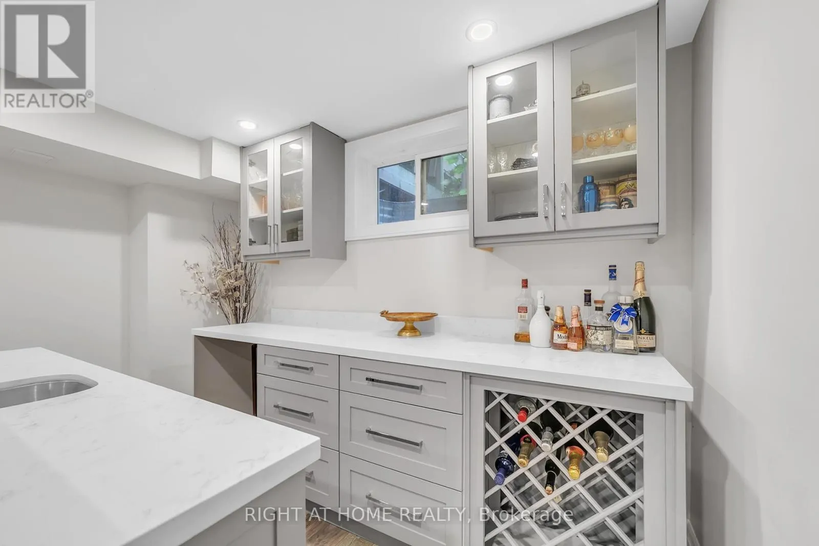 234 HEMLOCK DRIVE