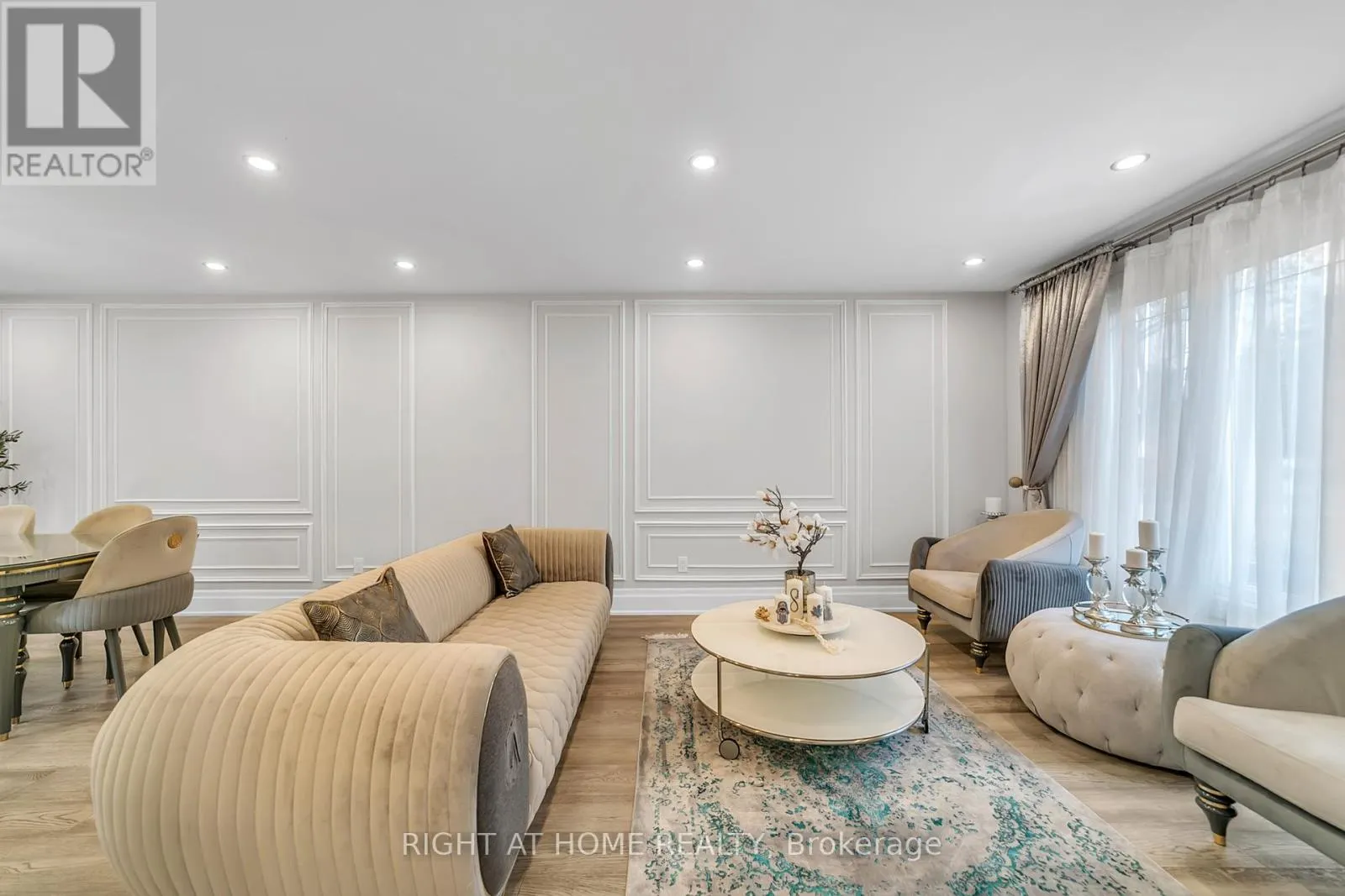 234 HEMLOCK DRIVE