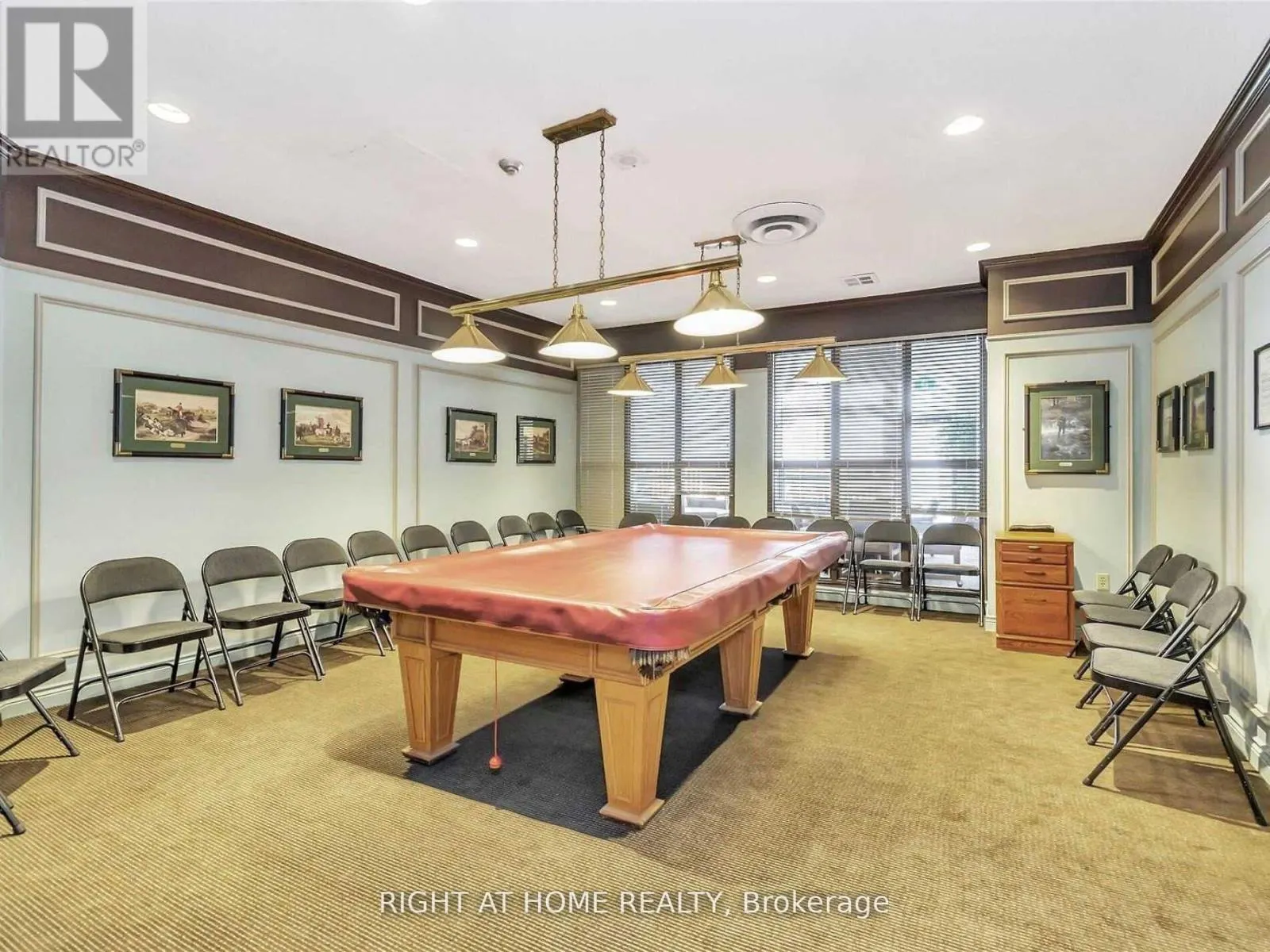 1123 - 25 AUSTIN DRIVE