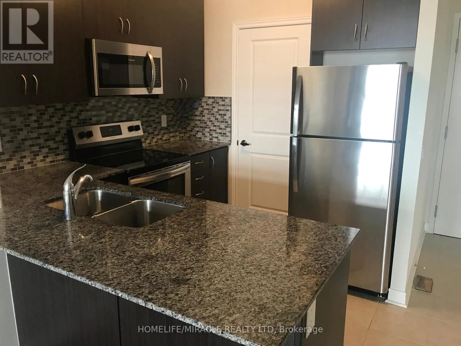 405 - 7325 MARKHAM ROAD