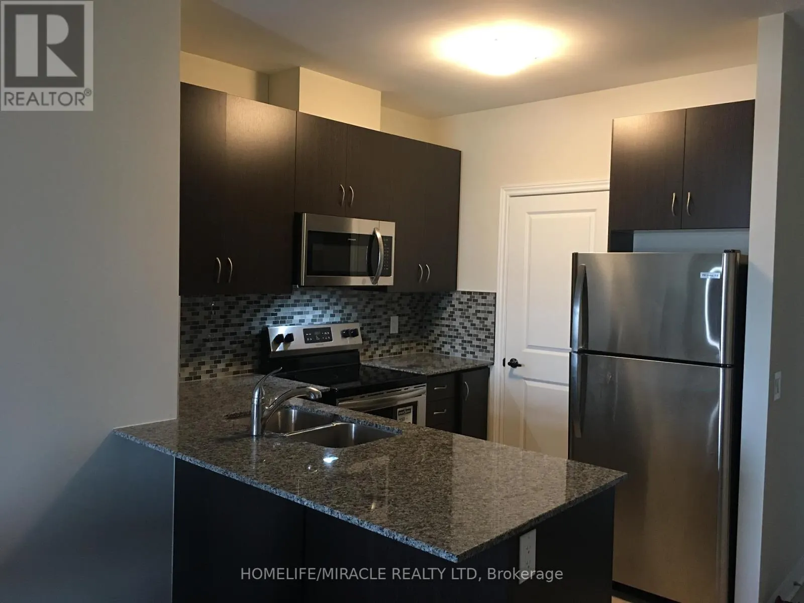 405 - 7325 MARKHAM ROAD