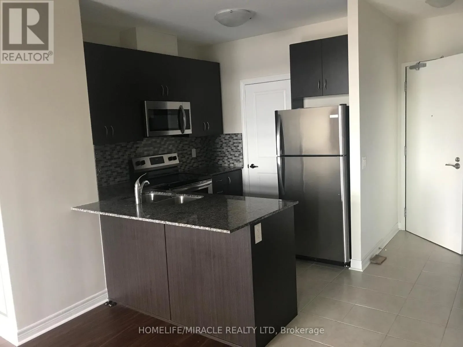 405 - 7325 MARKHAM ROAD