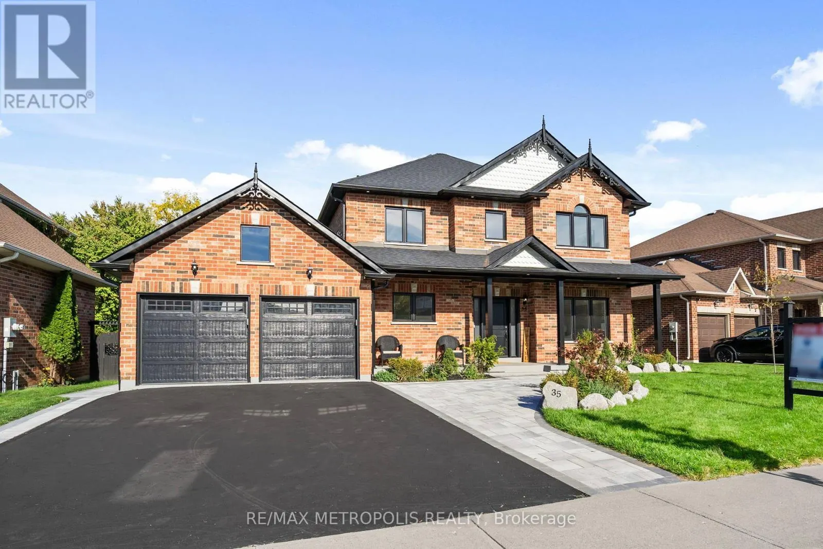 35 NELKYDD LANE