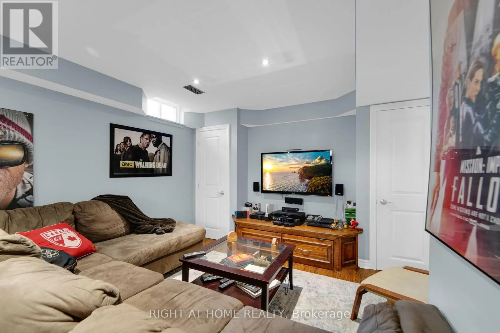 304 RHODES CIRCLE