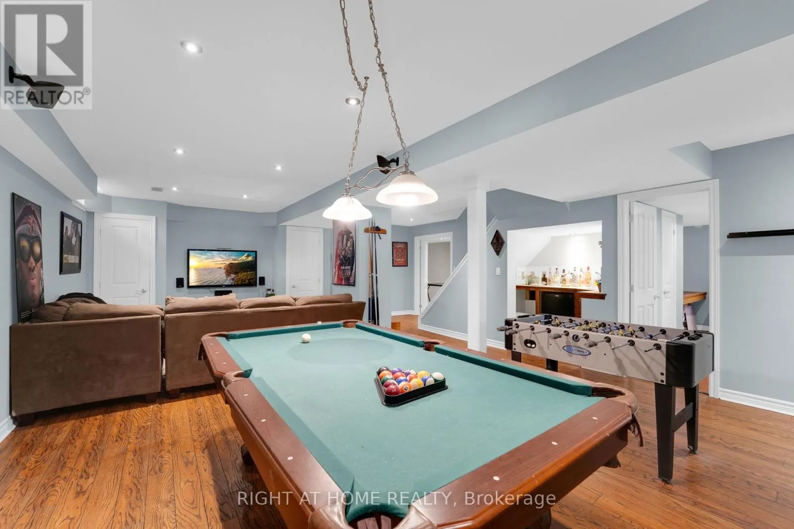 304 RHODES CIRCLE