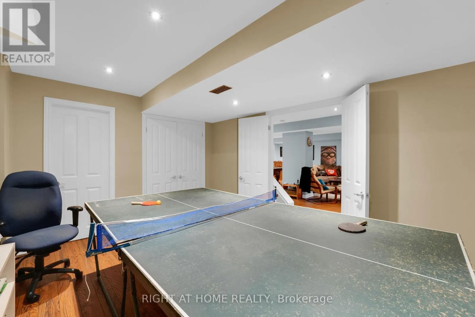 304 RHODES CIRCLE