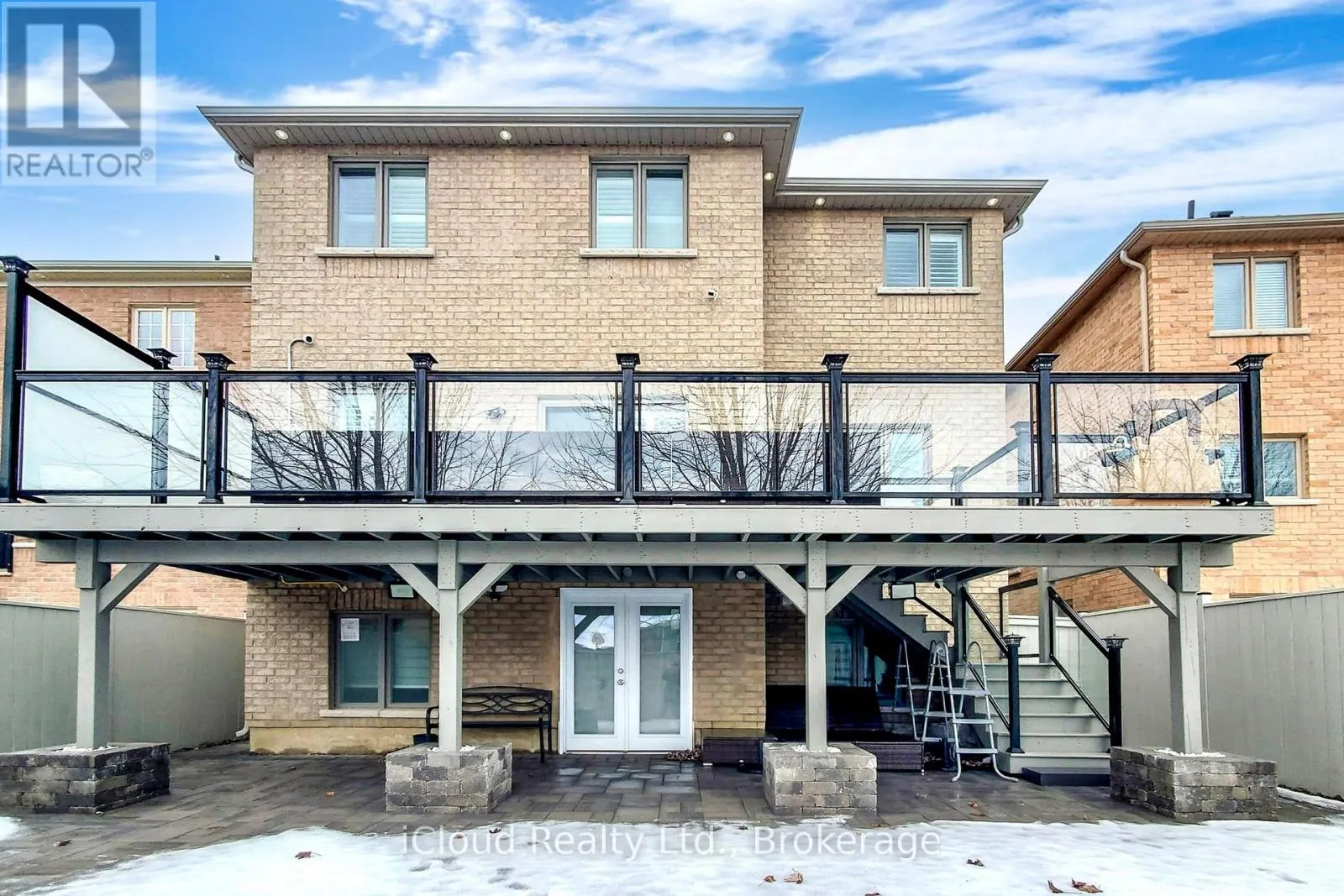 280 MILLER PARK AVENUE