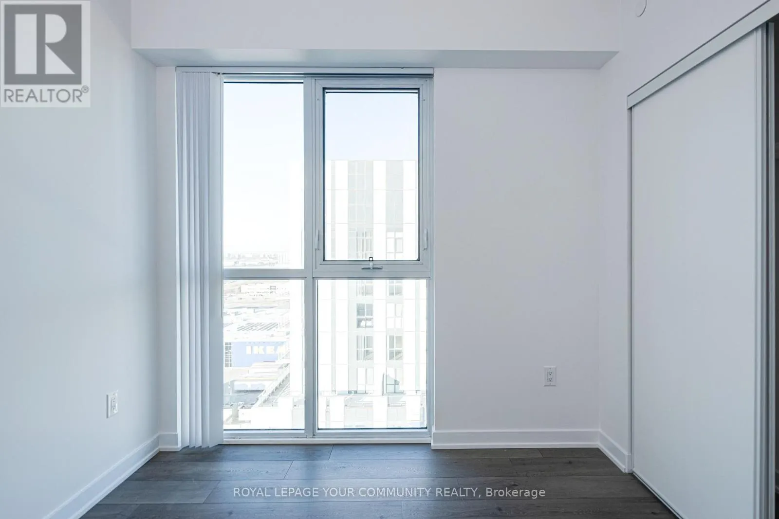 1801 - 38 HONEYCRISP CRESCENT