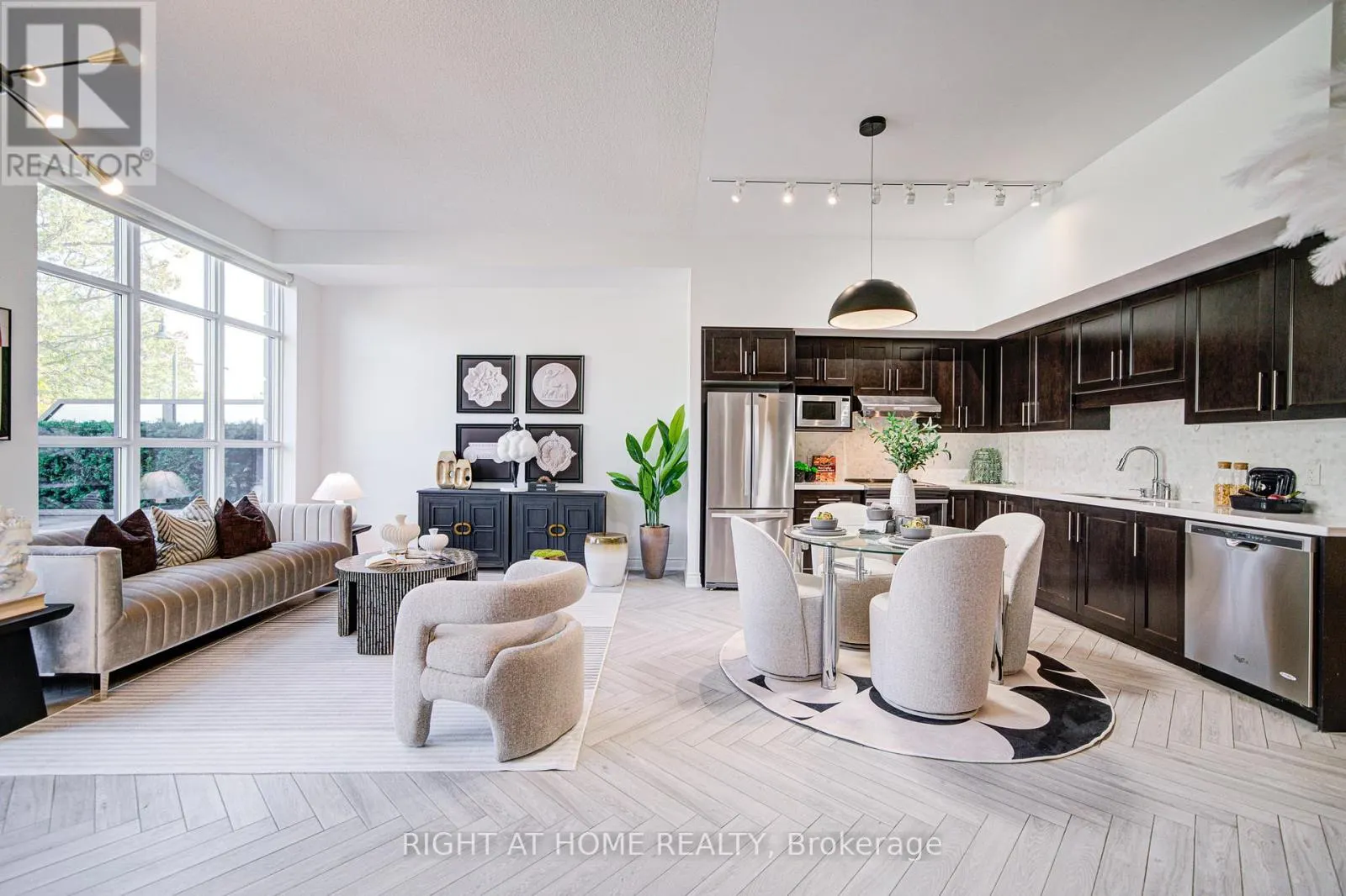 C103 - 38 CEDARLAND DRIVE