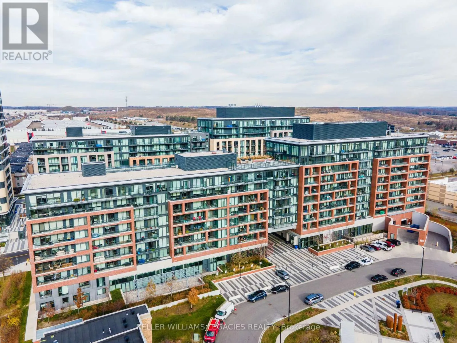 106 - 99 EAGLE ROCK WAY