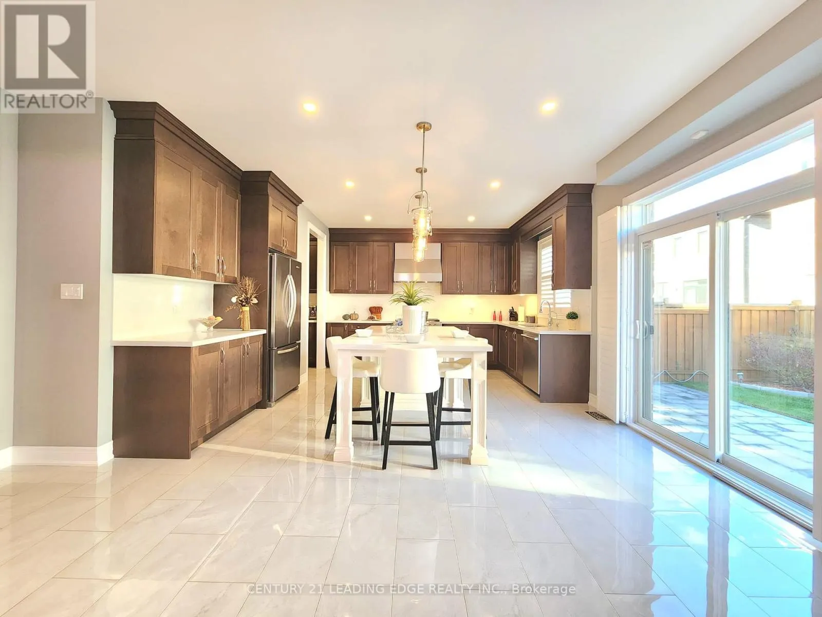 89 GREENSPIRE AVENUE