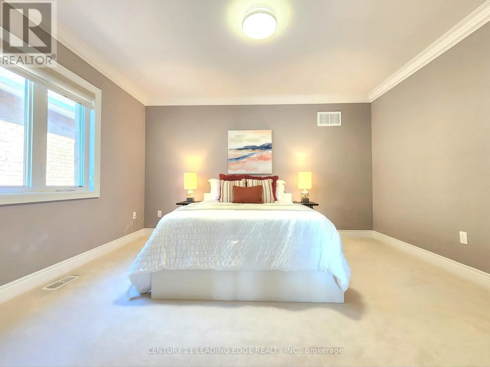 89 GREENSPIRE AVENUE