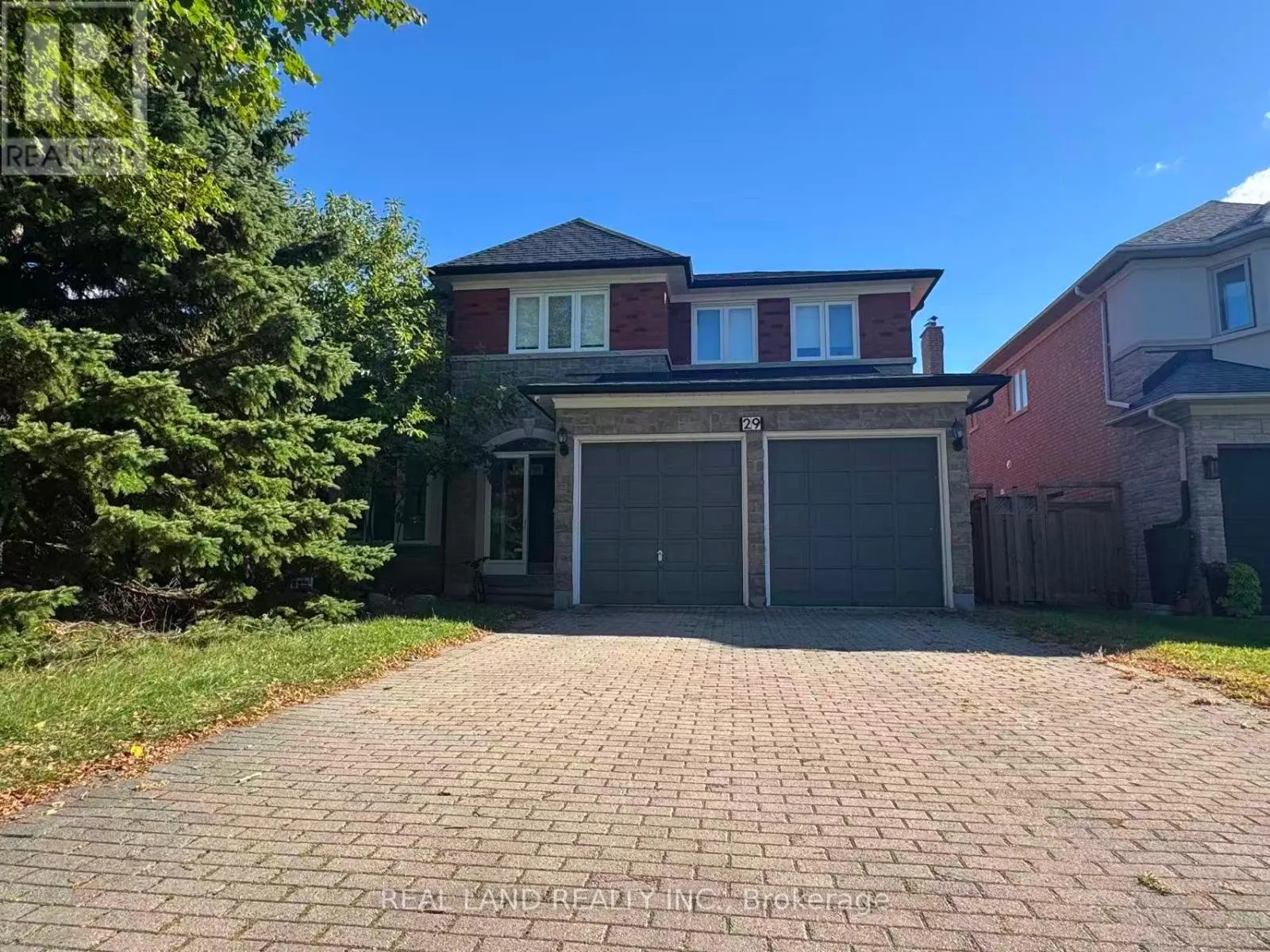 29 MAYFAIR COURT