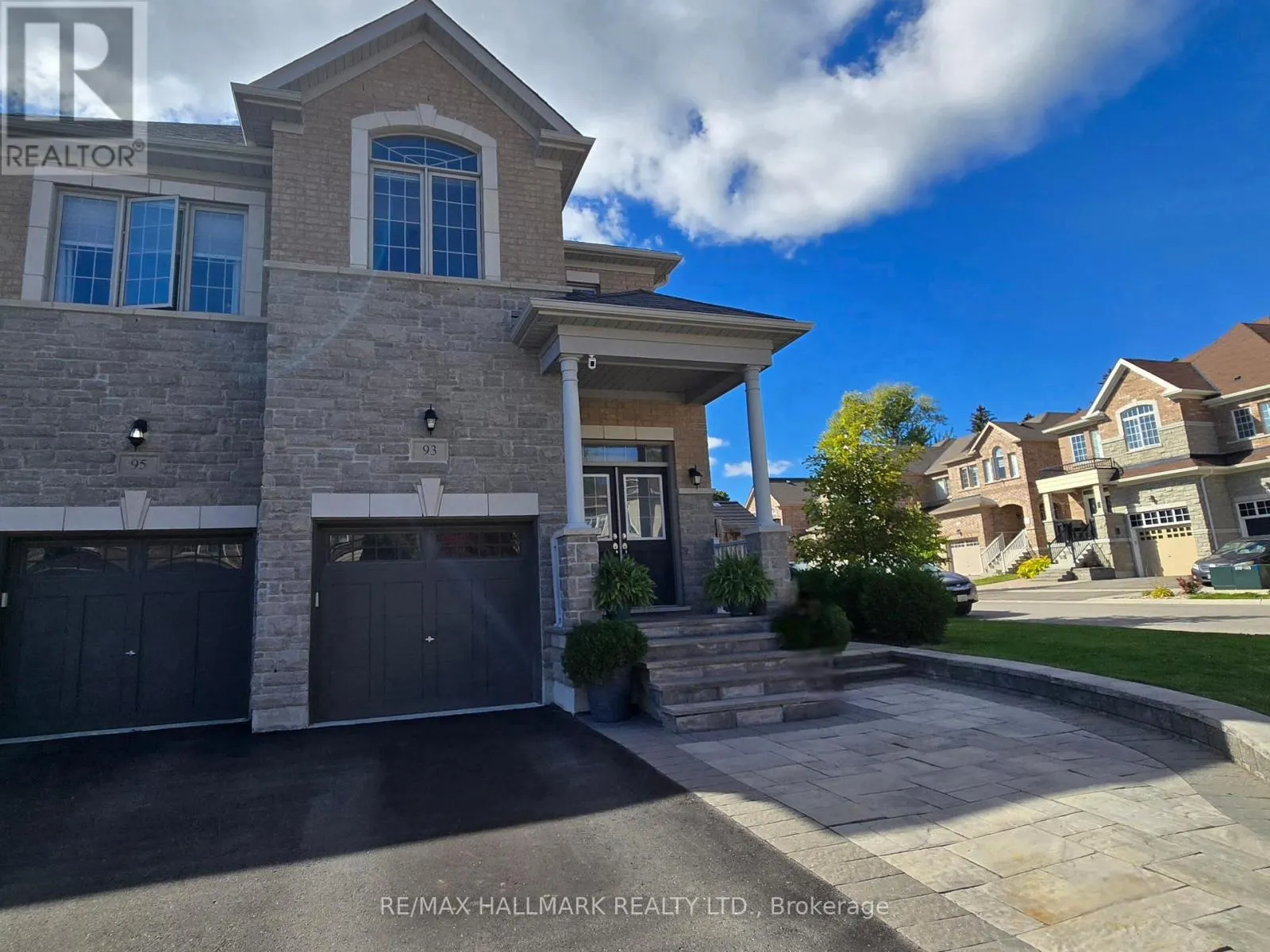 93 PORT ARTHUR CRESCENT