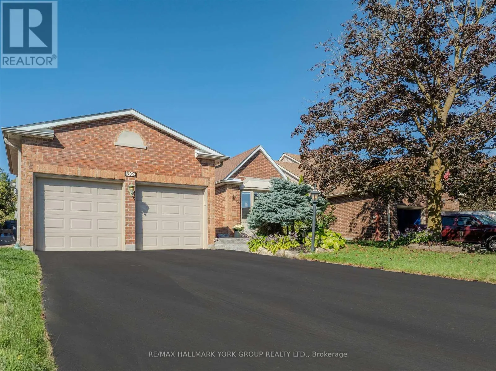332 JOHN BOWSER CRESCENT