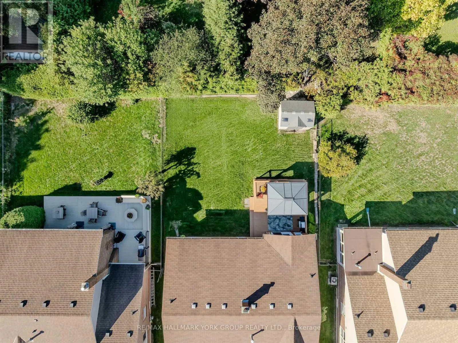 332 JOHN BOWSER CRESCENT