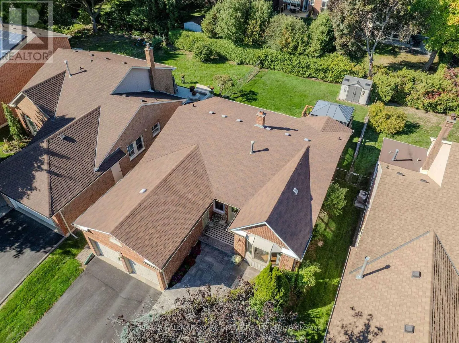 332 JOHN BOWSER CRESCENT