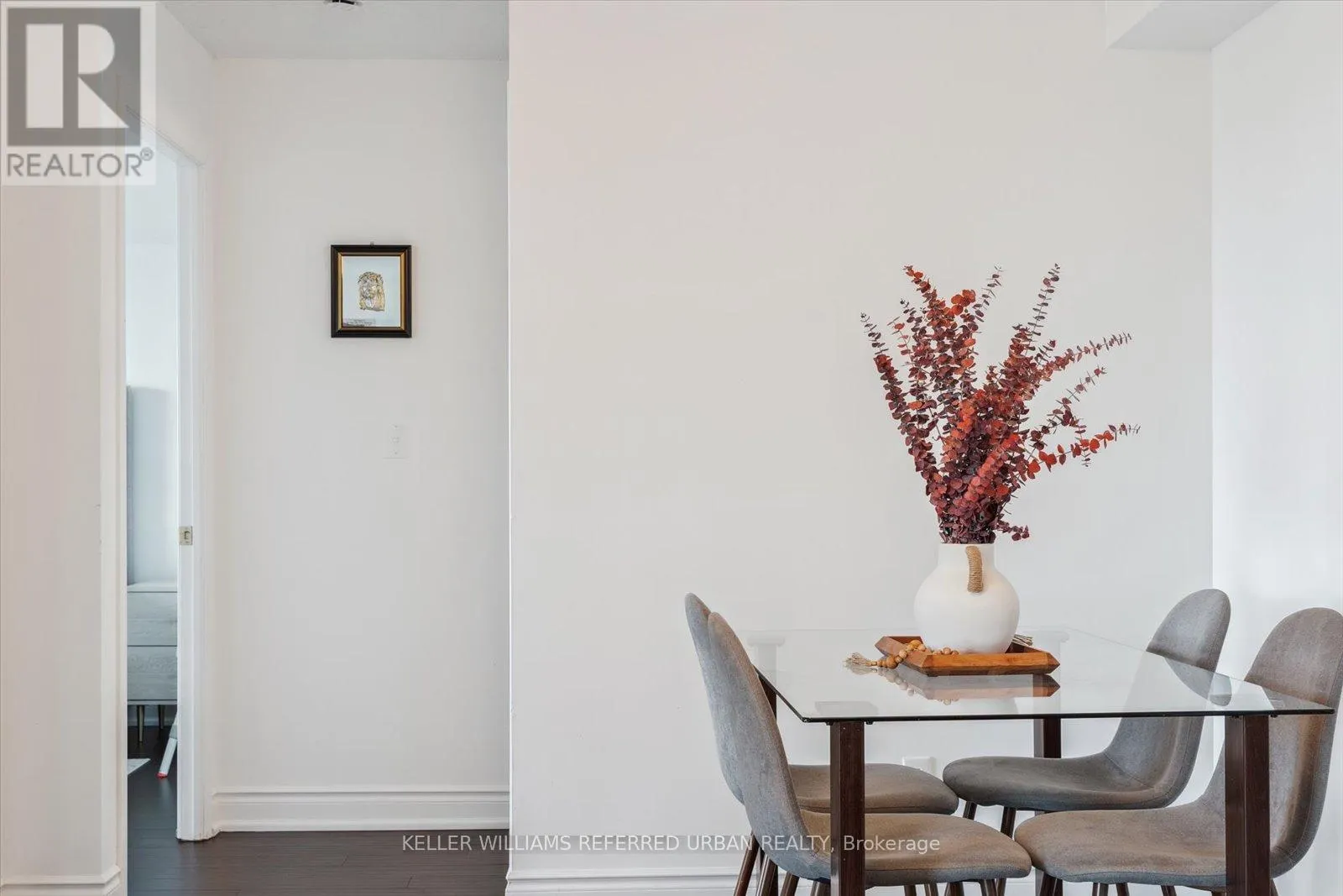 605 - 3 ELLESMERE STREET